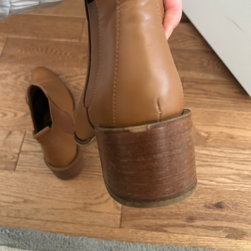 Everlane boots - Picture 5 of 8